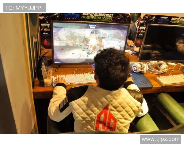 成都足球队阵地战深度解析：战术布局与球队表现的全面探讨