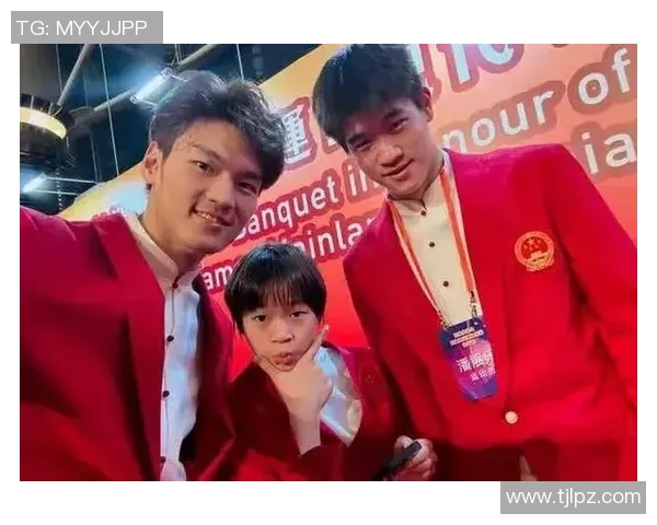 湖州香港足球明星队盛大晚宴精彩回顾与友谊交流活动圆满成功